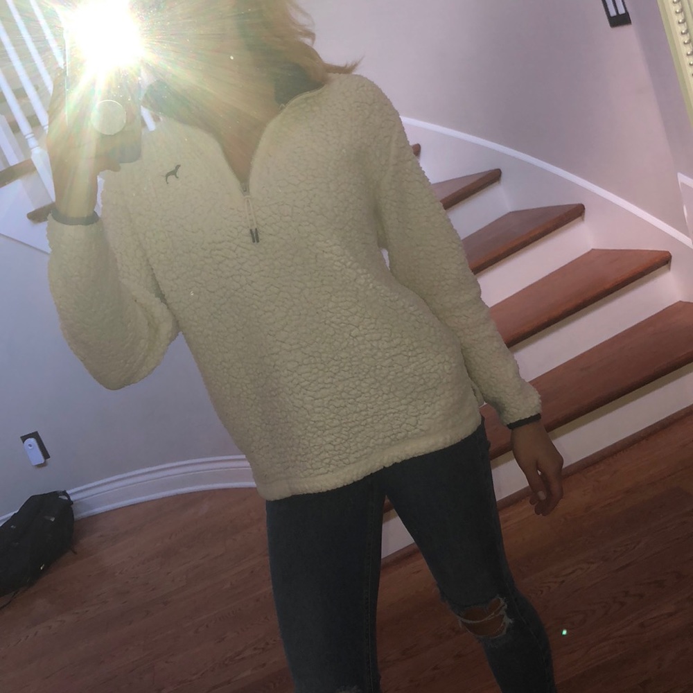 Pink sweatshirt
